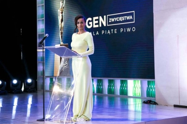<span>Gala 5 Piwo</span><i>→</i>