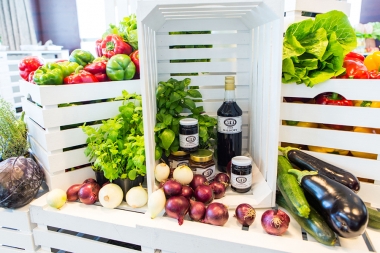 <span>FreshMarket Konferencja</span><i>→</i>
